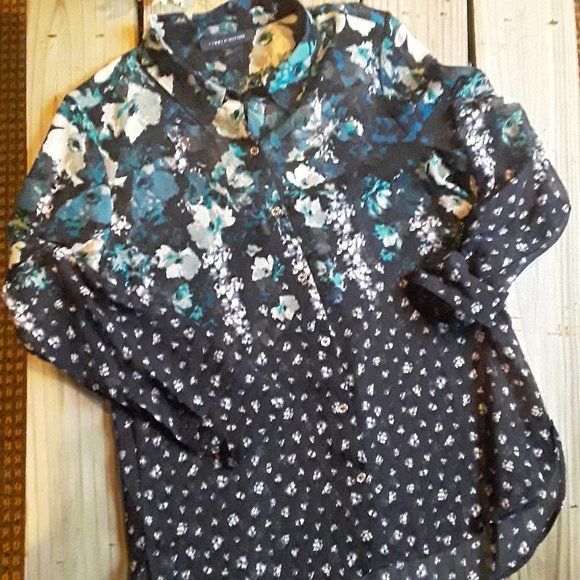 Tommy Hilfiger Tops - NWOT Tommy Hilfiger sheer navy floral blouse